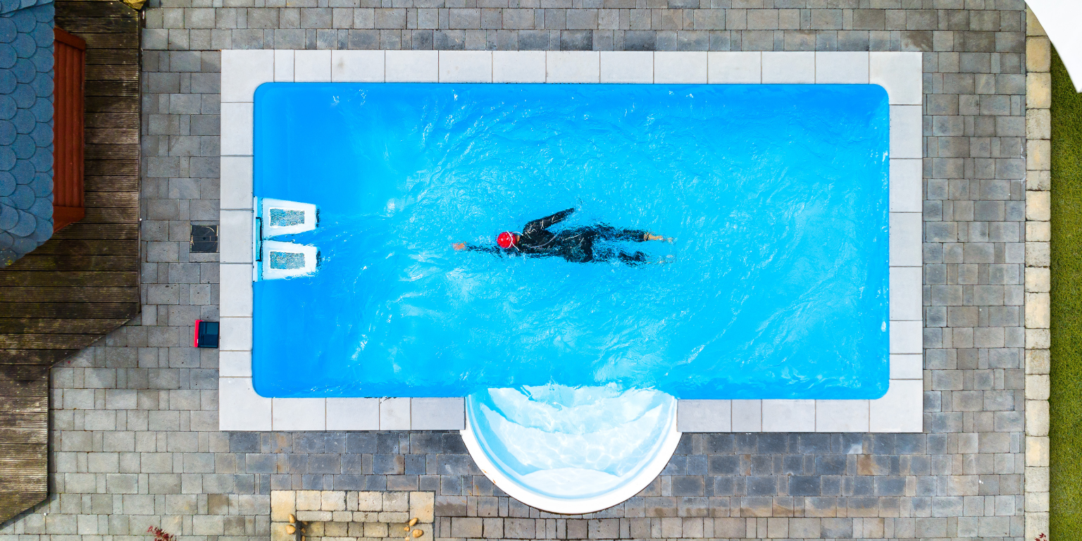 EasyStar Double_nadocontracorriente_piscina_natacion (2)